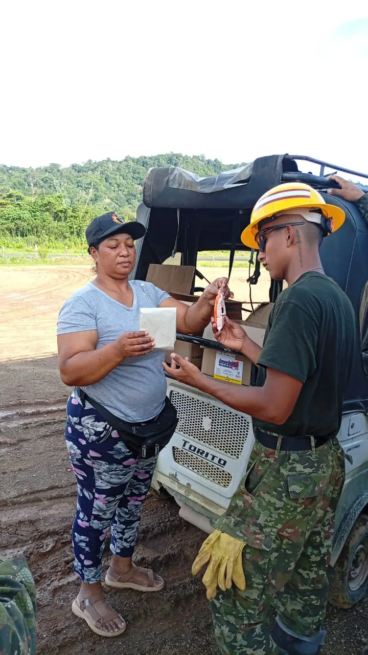 Alimentación, campamento y maquinaria en Bahía Solano y Magüí Payán · registro fotográfico de ejecución