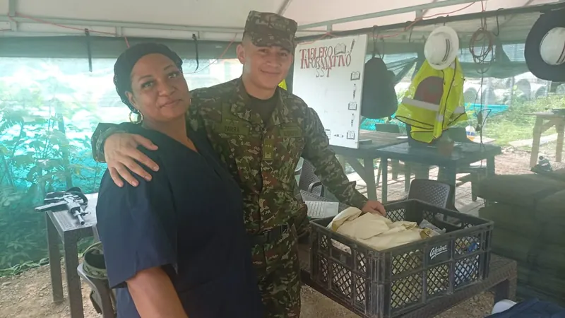 Equipo de Bsanté en Bahía Solano, Chocó